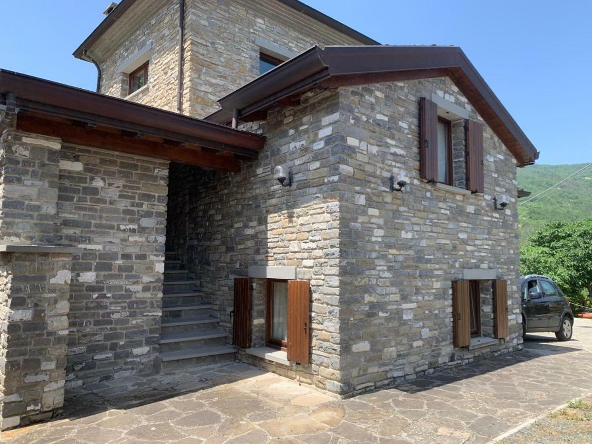 Borgo Scorza * Pietramogolana